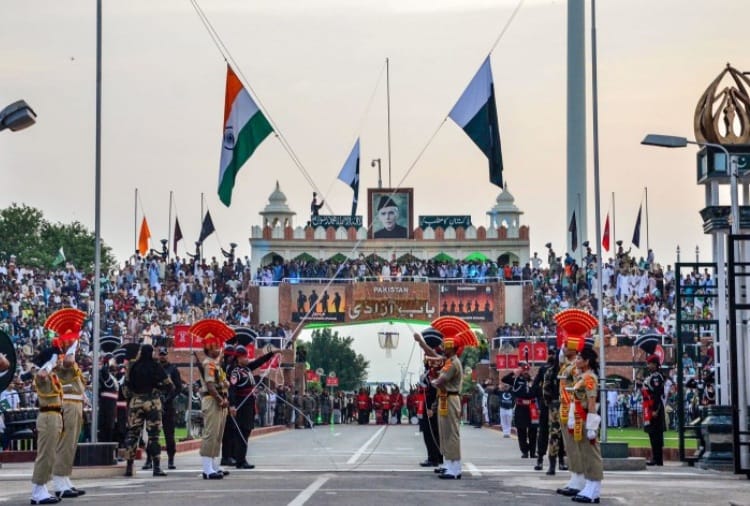 Pakistan denied to give permission to sikh pilgrims for visit lahore on death anniversary of Maharaja Ranjit Singh