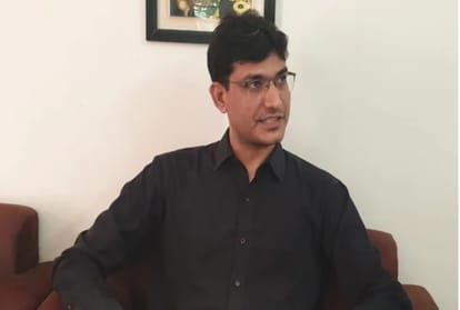 Madhya Pradesh Whistleblower IAS Lokesh Kumar Jangid  and his story