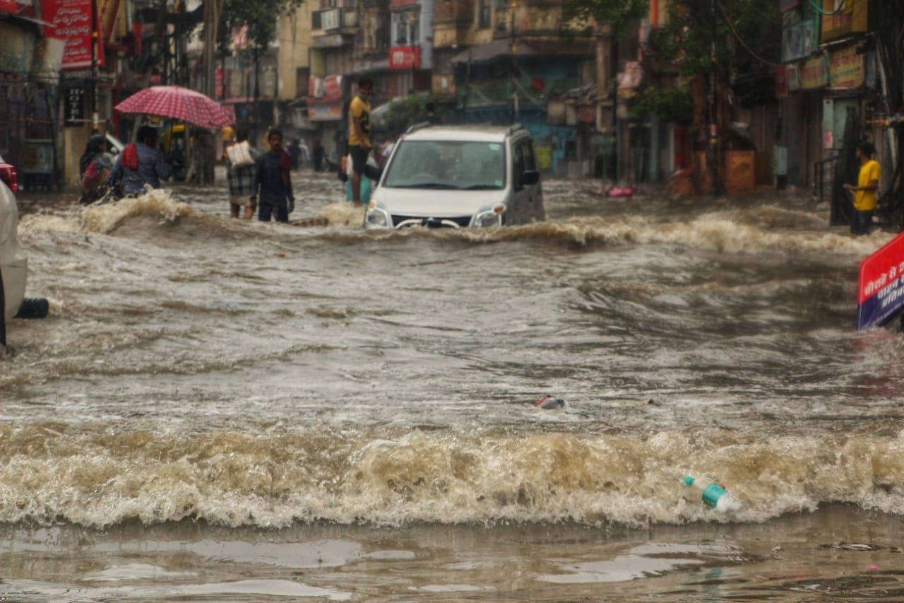 monsoon rain in varanasi 96 millimetre in single day City Were Troubled By The Problem Of Water Logging see photos