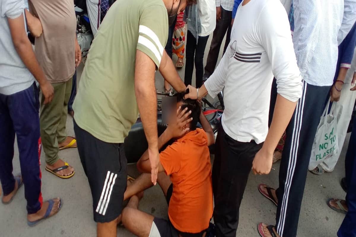 UP News: A youth have beaten up after molesting Judo player in Meerut and see photos
