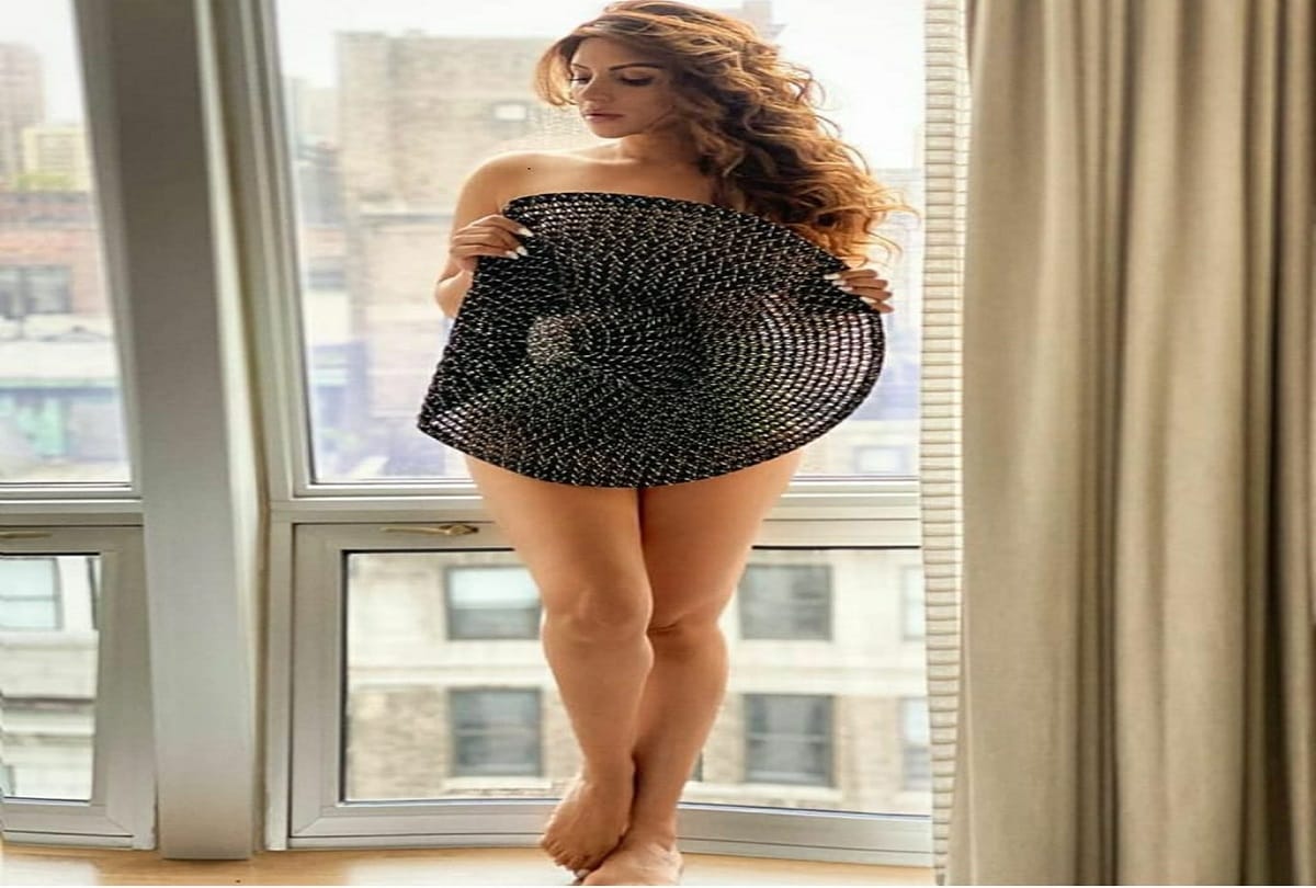 shama sikander trolled for latest nude photoshoot copied sunny leone