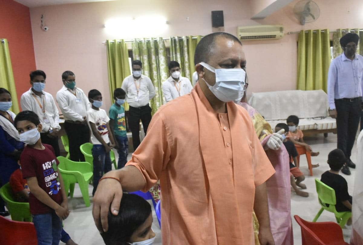 CM Yogi Adityanath interacts with media persons in Gorakhnath temple office for Awareness of coronavirus