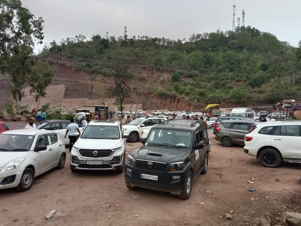 tourists intered in state