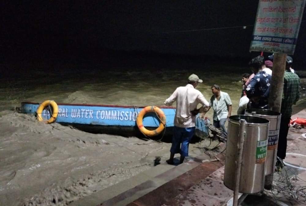 Uttarakhand Monsoon Rainfall News: many Rivers water level on Danger level in Garhwal and Kumaon photos