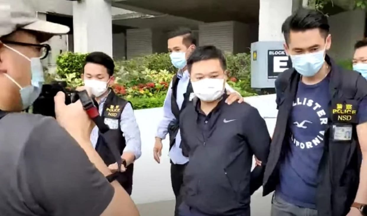 Tabloid apple daily chief editor arrested by Hong Kong police under security law