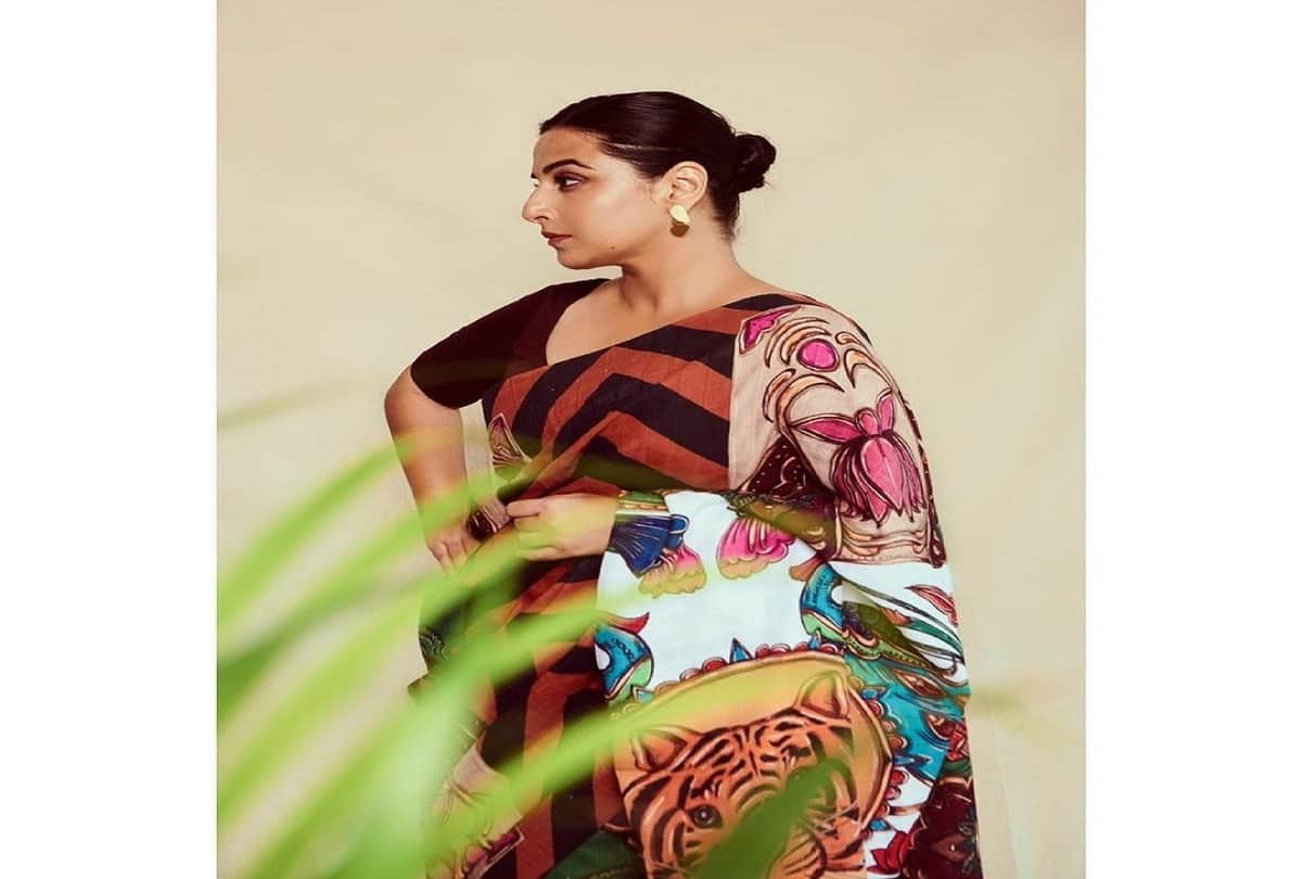 vidya balan in sherni saree during movie promotions