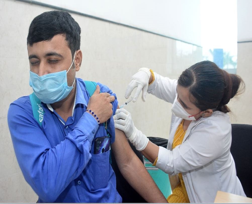 Coronavirus cases start increasing again in Varanasi 17 new covid positive found and two deaths in after three days