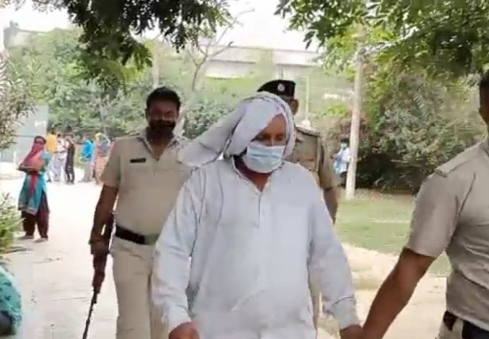 villeger burnt, police, farmers protest, investigation