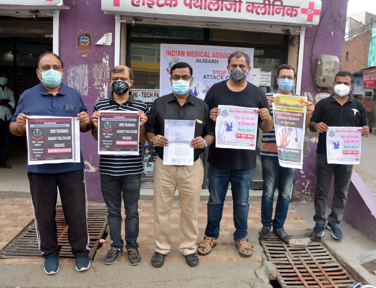 Protest against increasing attacks on doctors