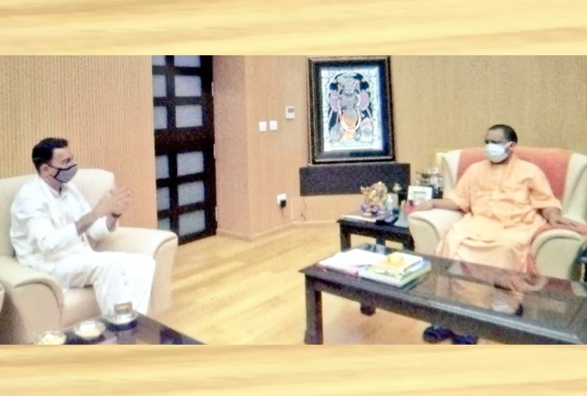 Jitin Prasad in BJP head quarter Lucknow.