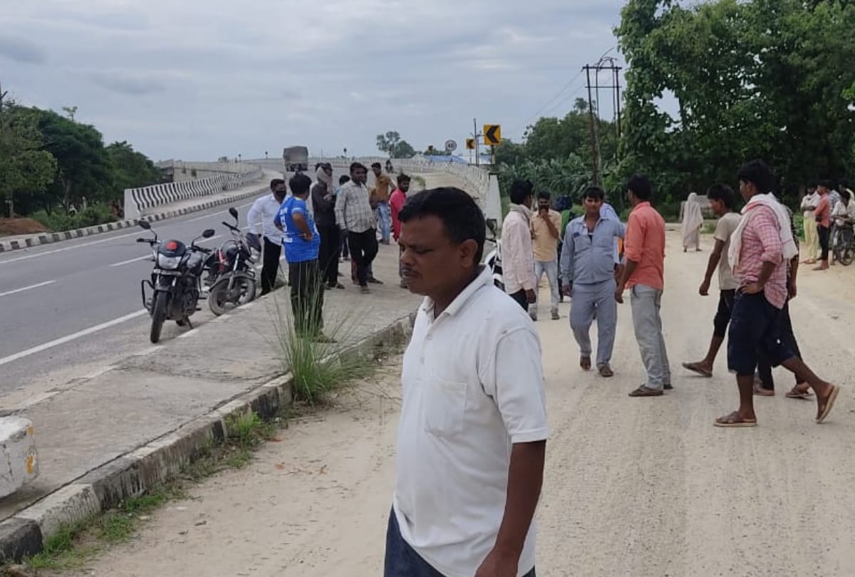 A man died in an accident in Bahraich near mohammad over bridge.