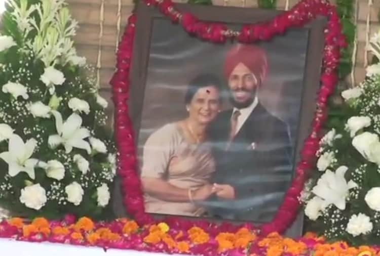 Milkha Singh Remebers His Wife In Last moments of his Life
