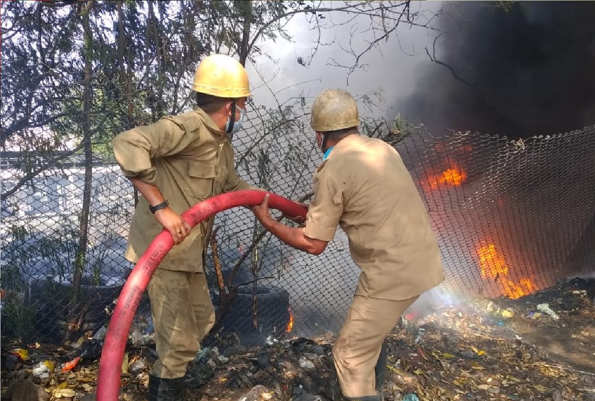 Fire broke out in Mandi area of Poonch and Narwal of Jammu