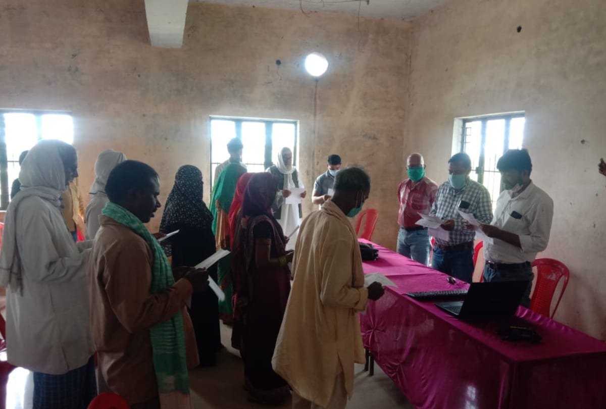by election Villege heads of 432 panchayats can take oath in gorakhpur