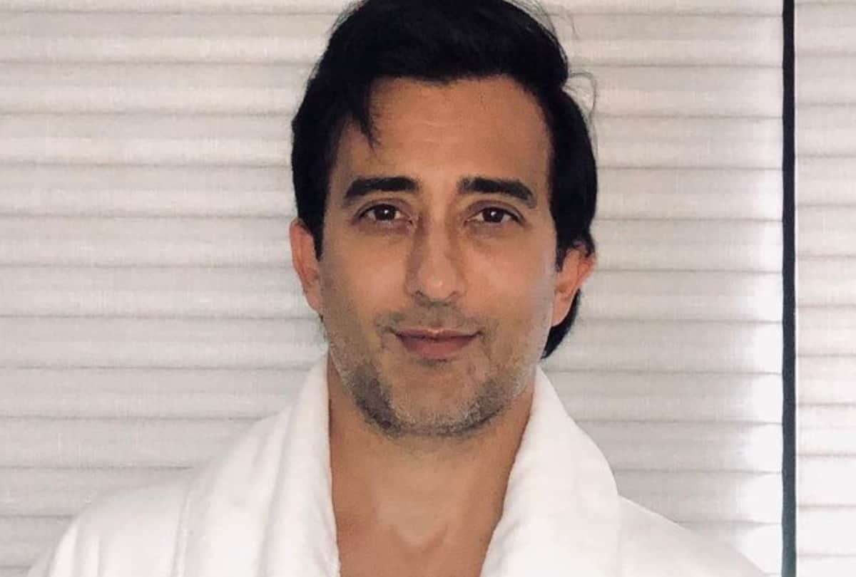 Vinod Khanna son Rahul Khanna turns 49 Know His life And Career Facts