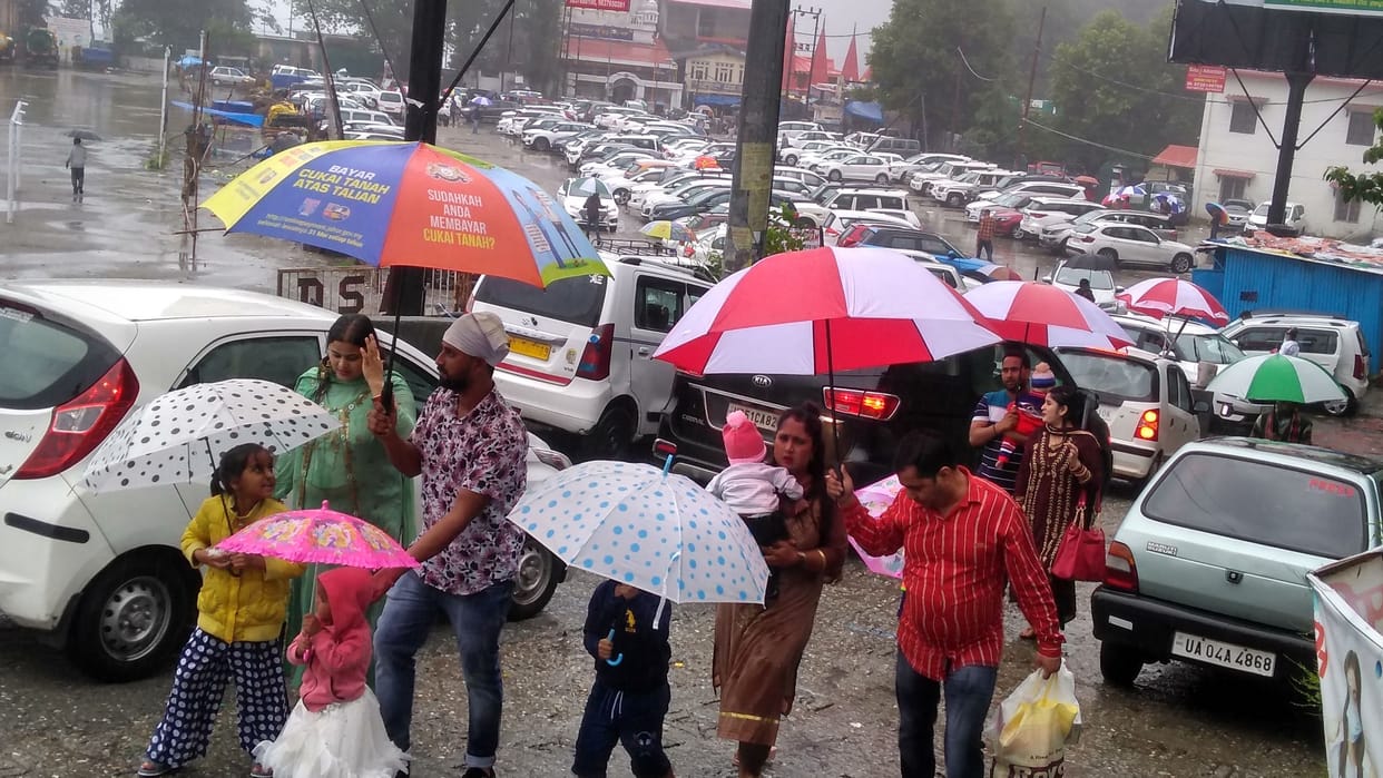 Tourist disaster due to rain