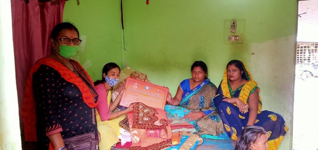 Financial constraints of women removed by selling clothes