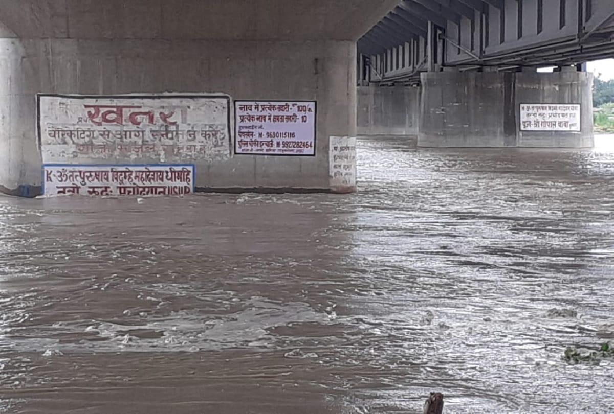 over one lakh cusec water released from Bijnor dam alert in Hapur