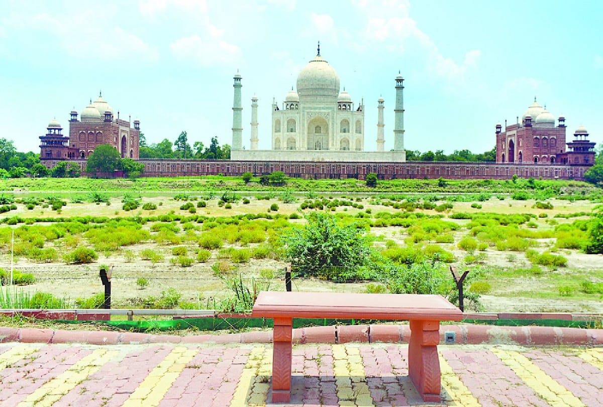 Tourists will be able to see the Taj Mahal night view from Taj View Point in Agra