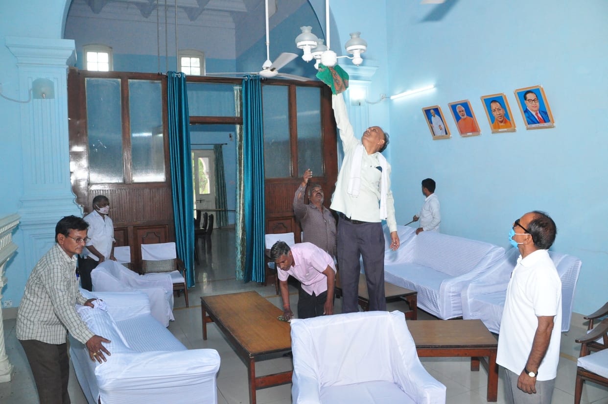 200 pariyojnayo ka lokarpan or silanyas karenge dupty cm