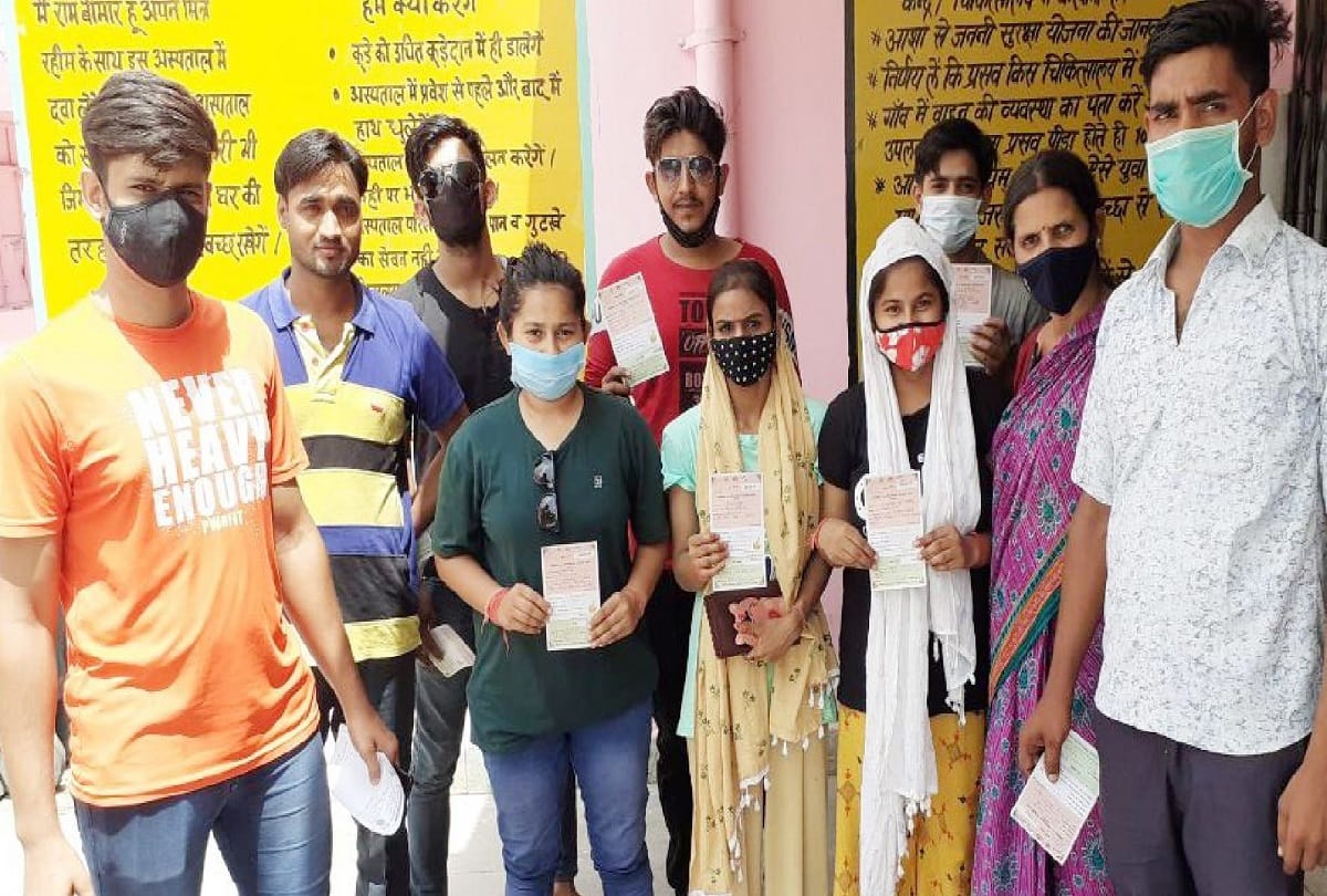 Villages will get development work of Rs 30 lakh for hundred percentage vaccination in Agra