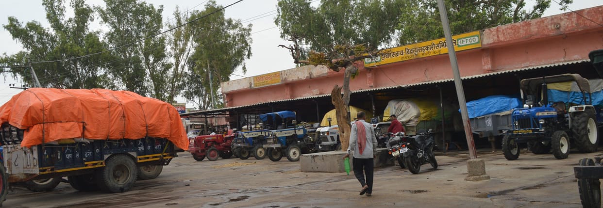 Wheat procurement is not being done at the purchasing centers due to lack of sacks