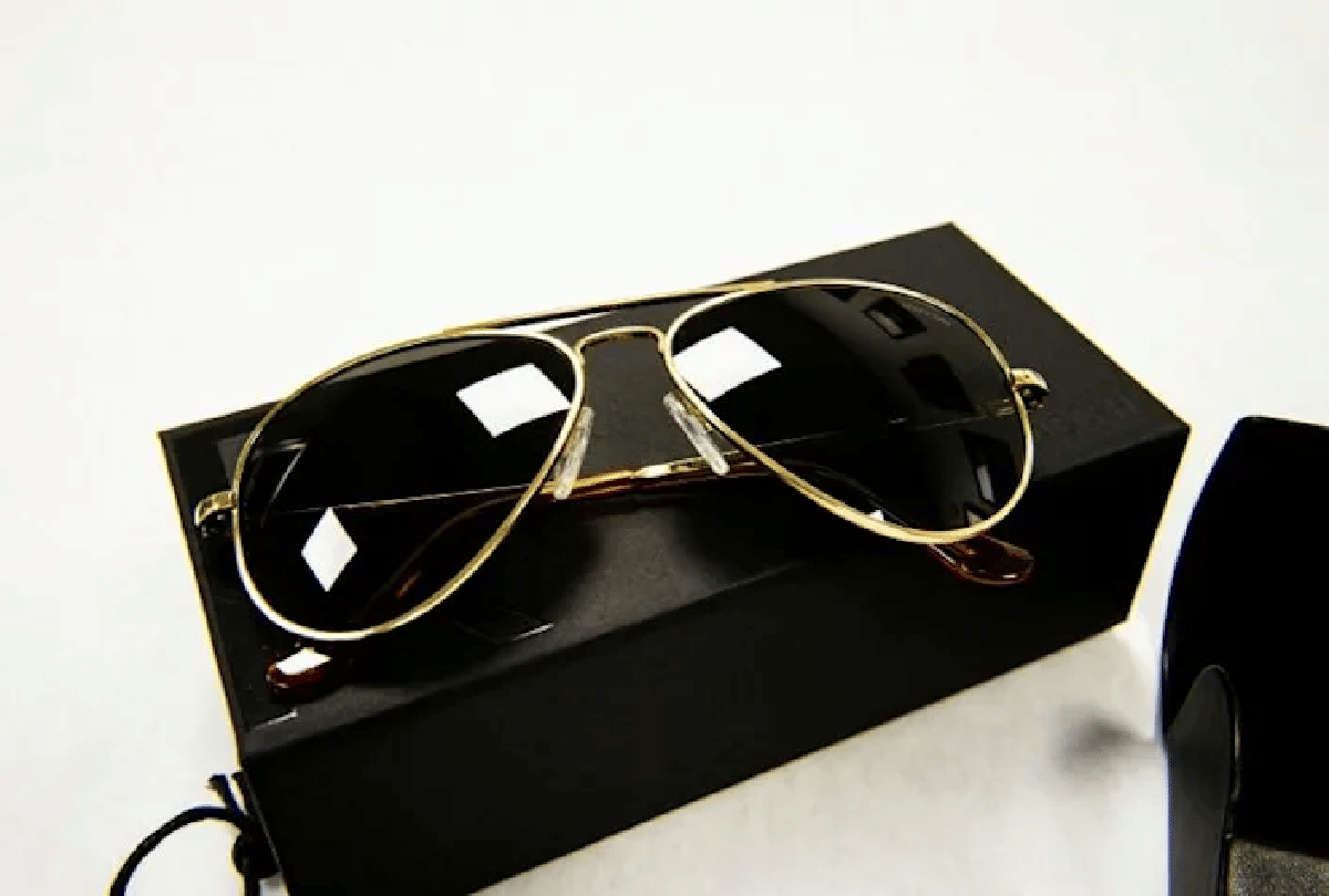 american president Joe Biden gifts a expensive custom aviator sunglasses to Vladimir Putin