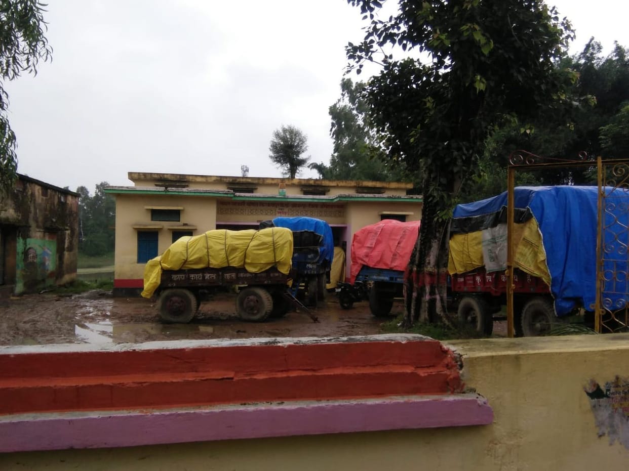 Wheat weighing stopped, farmers upset in rain