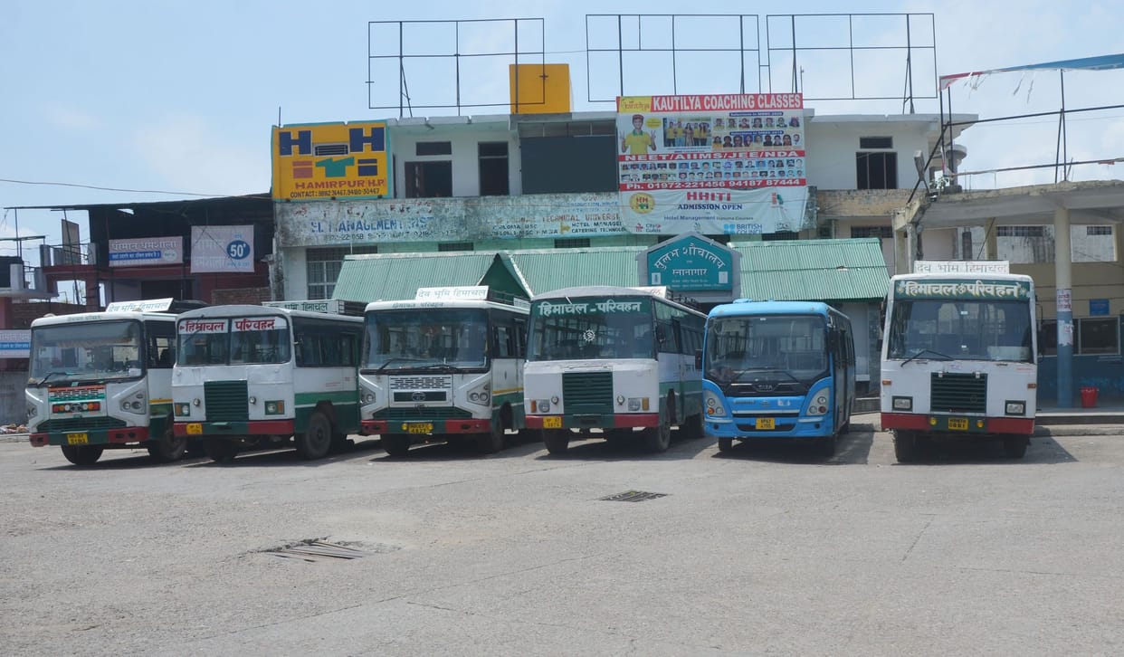 Private buses will run on 70 routes from today, routes not extended by government buses