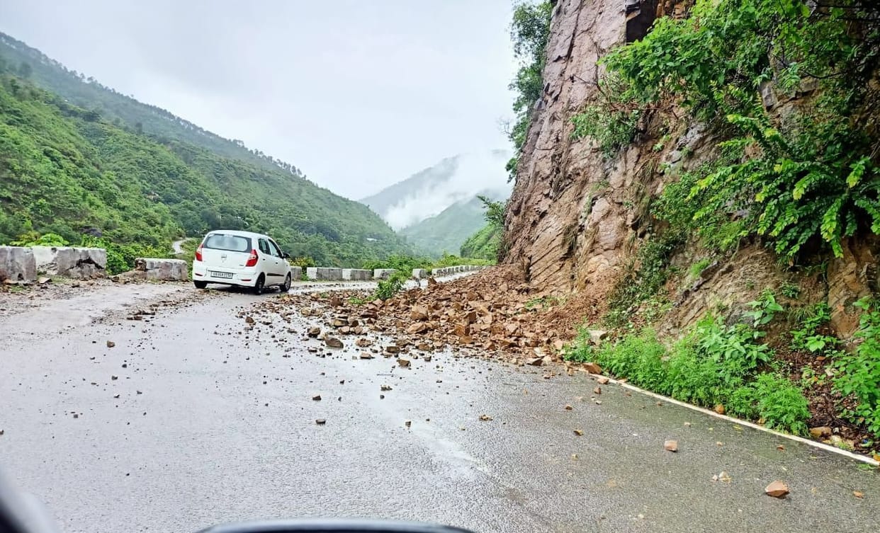 Debris came from place to place on Ranikhet-Haldwani State Highway due to rain