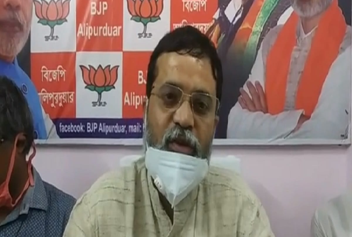 Alipurduar district bjp president ganga prasad sharma will join tmc