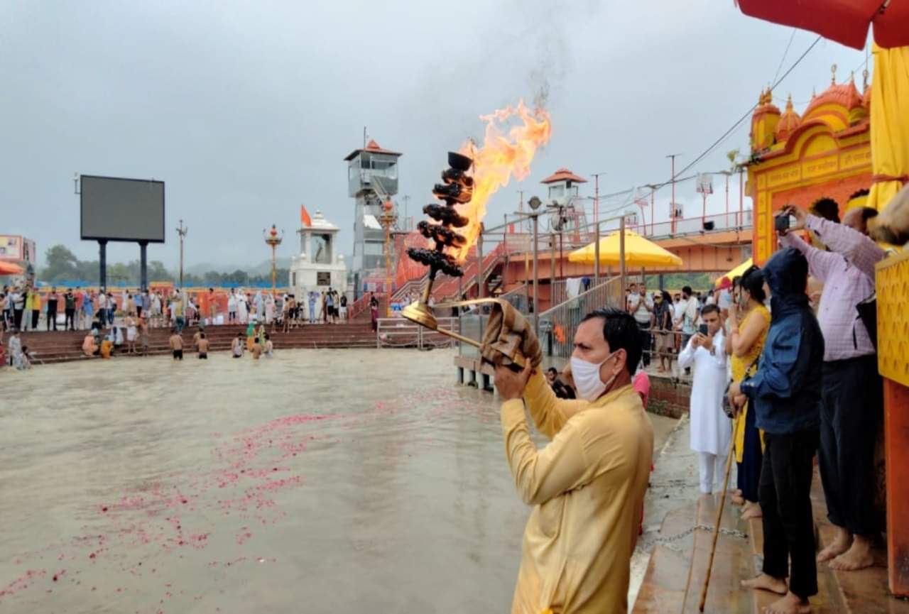 ganga dussehra : symbolic ganga snan in haridwar, many devotee reached, photos