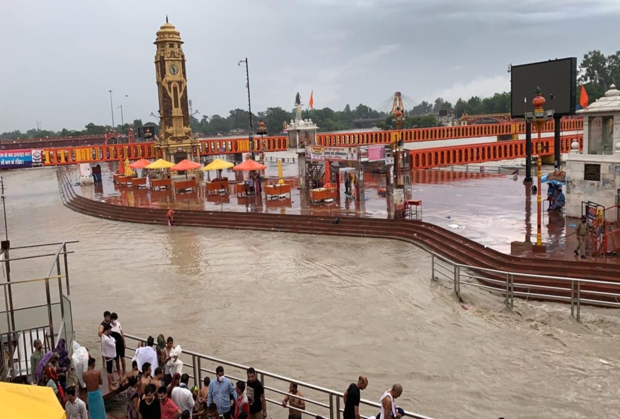 ganga dussehra 2021 : ganga came to earth for the purpose of bone immersion