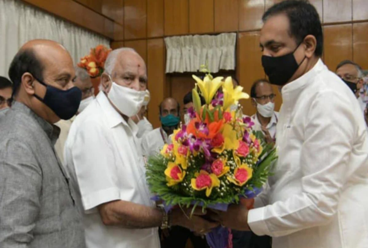 Karnataka, Maharashtra Agree To Resolve Water Sharing Issues