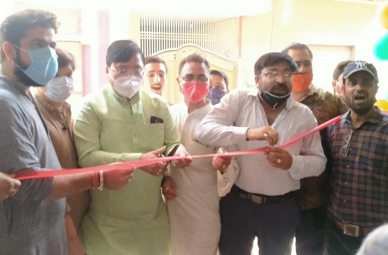 Hathras: First dose of vaccine given to 512 people