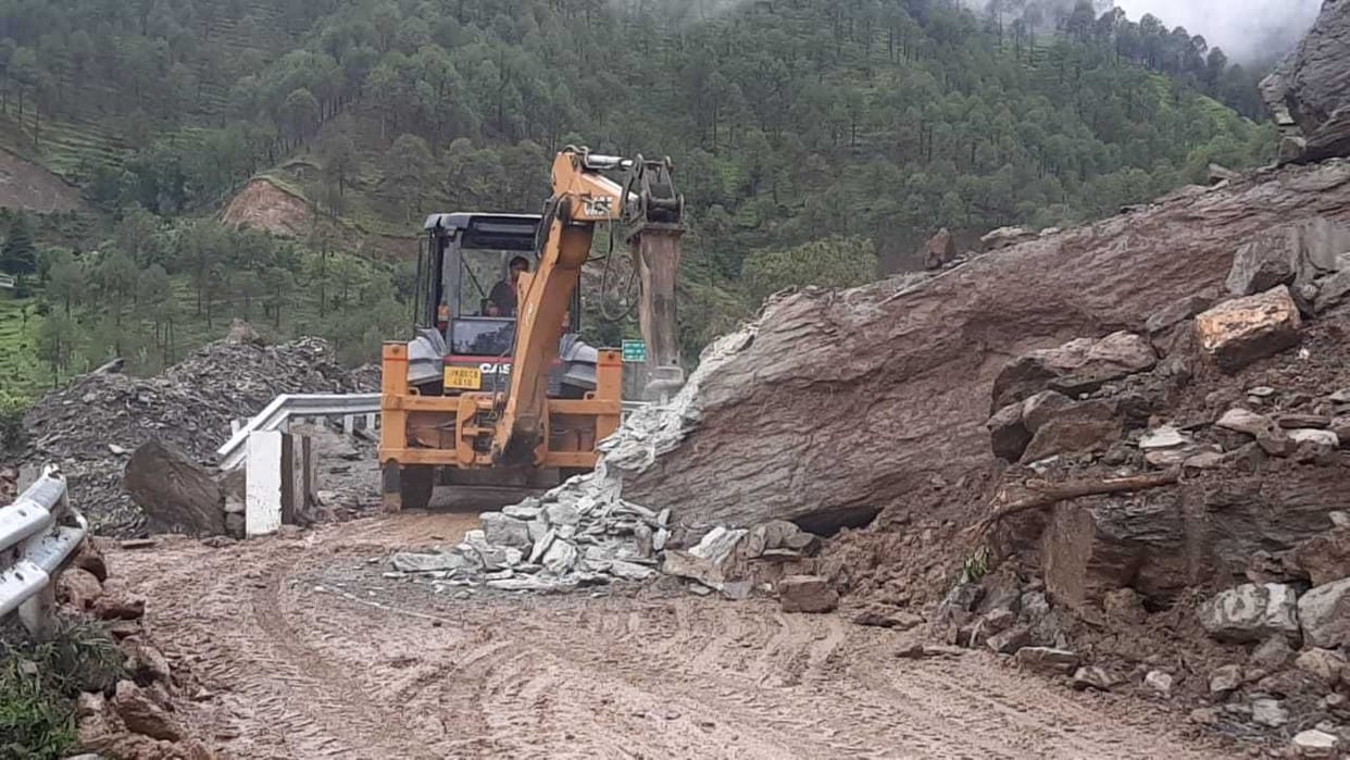 Traffic restored from Tanakpur to Lisa Depot