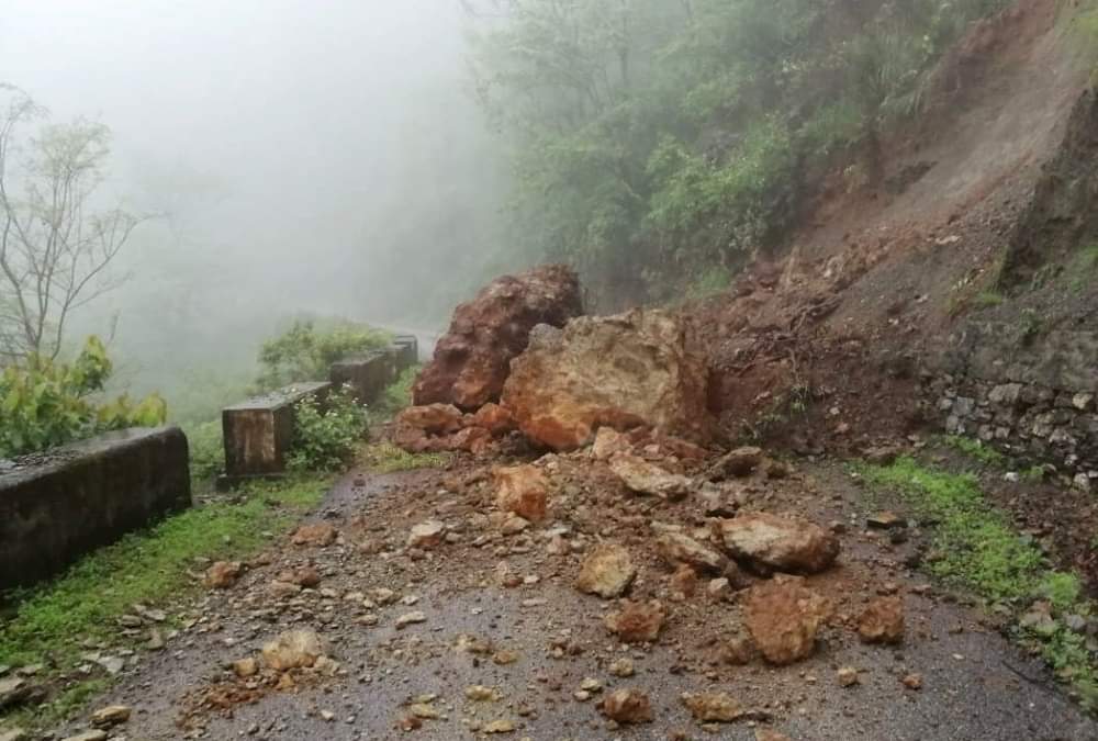 Uttarakhand Monsoon Rainfall News: Many Road Closed in Kumaun due to heavy landslide photos