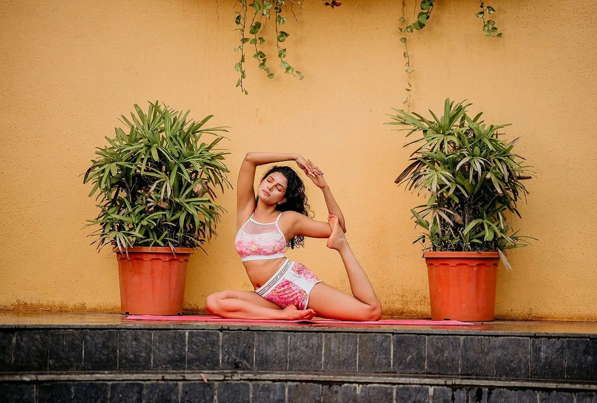 nayannah mukey exclusive photo shoot for international yoga day 2021 yoga for wellness kids corona
