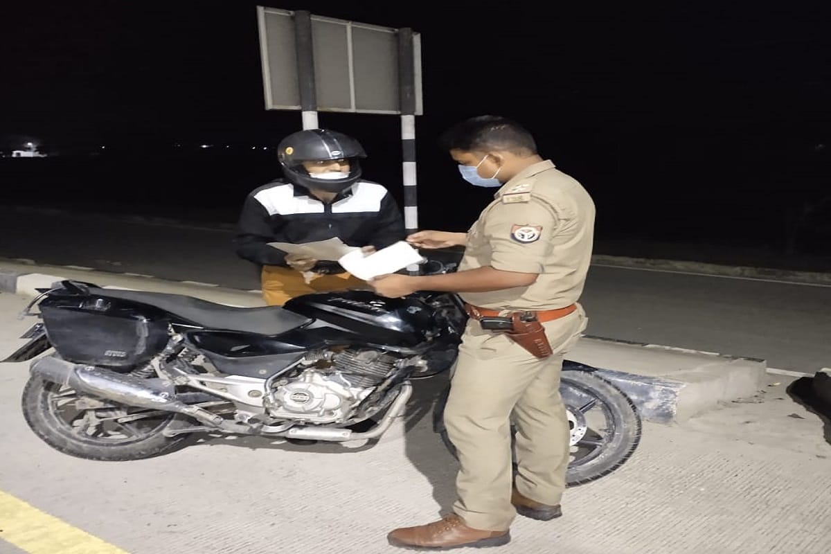 Operation Chakravyuh Varanasi Police Commissioner made a master plan for crime control