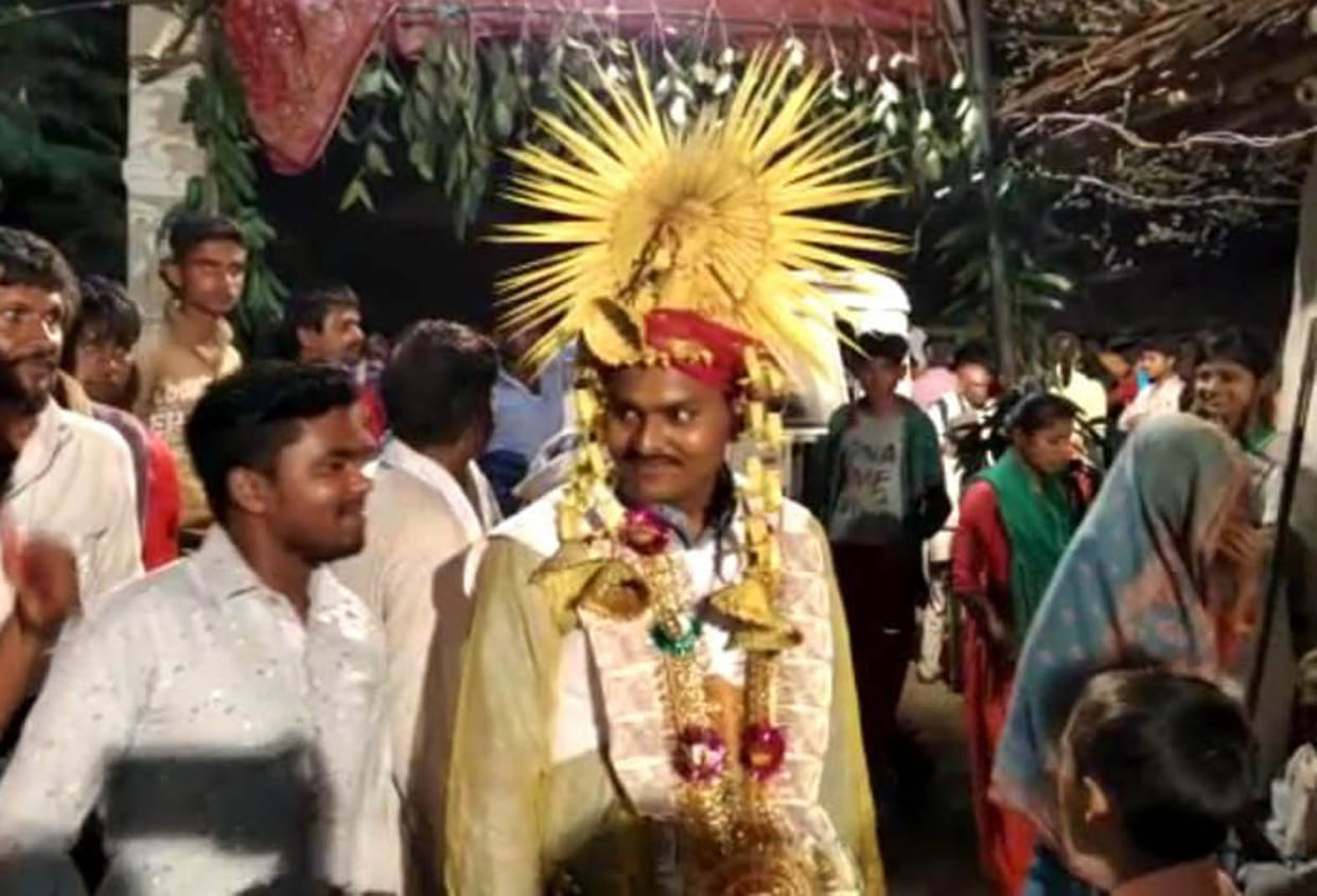 An eco-friendly marriage, an example of simplicity