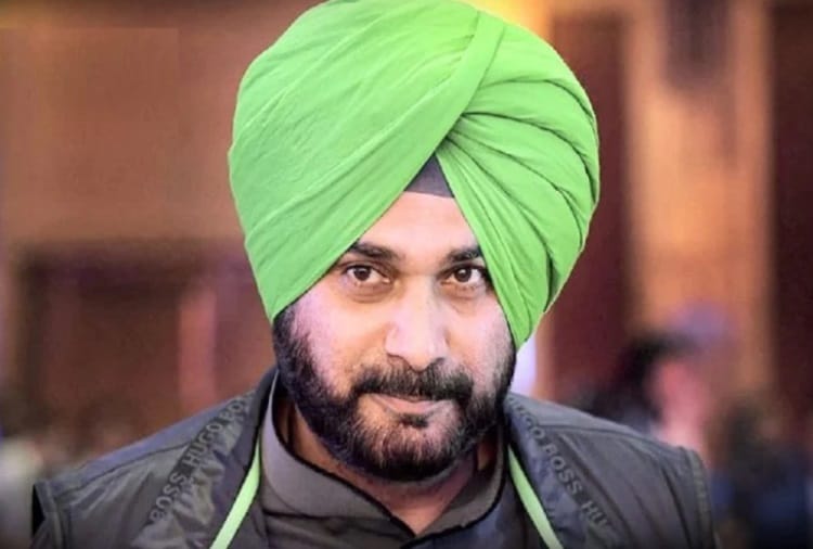 Navjot Singh Sidhu expressed his displeasure against Captain Amarinder Singh