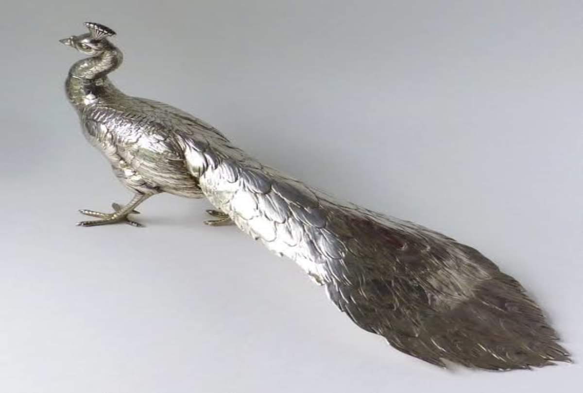 Vastu Tips to get money Prosperity Good Luck and Happy Married Life