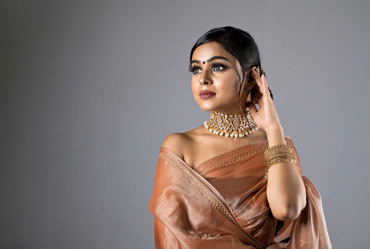 Fashion Tips for looking stylish and cool follow these fashion ideas