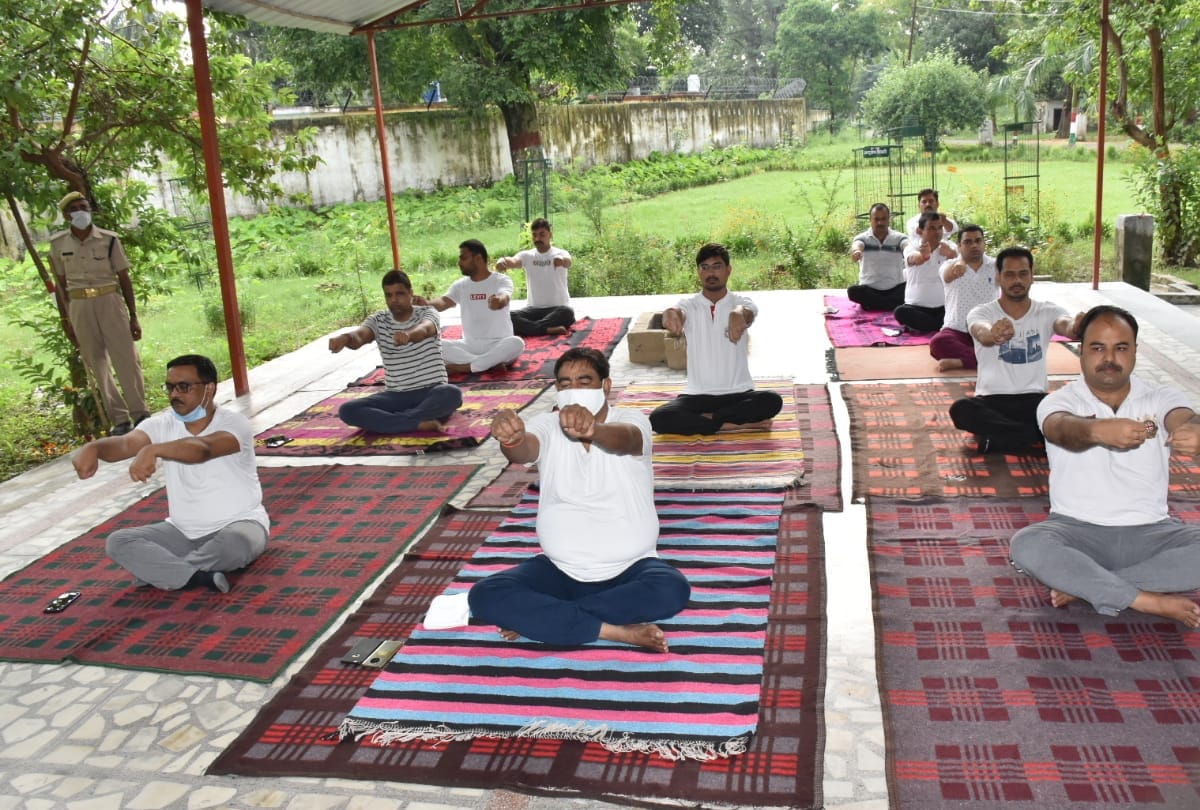 Muzaffarnagar: Amrit week from today, seven lakh people will do yoga till June 21
