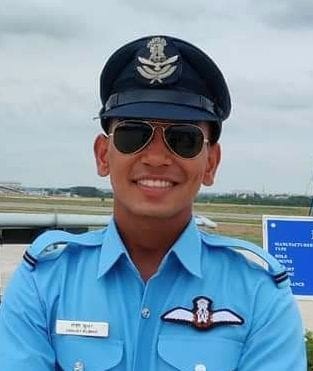 Sanjay Became Officer in Indian Airforce