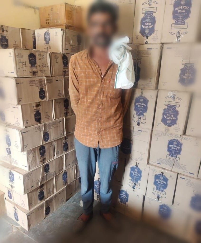Thousands of bottles being carried hidden under crockery, one arrested including illegal