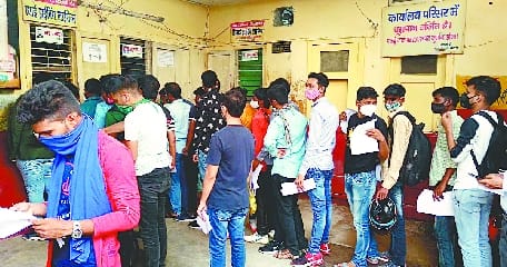 Shock: Slots of six thousand applicants of driving license canceled