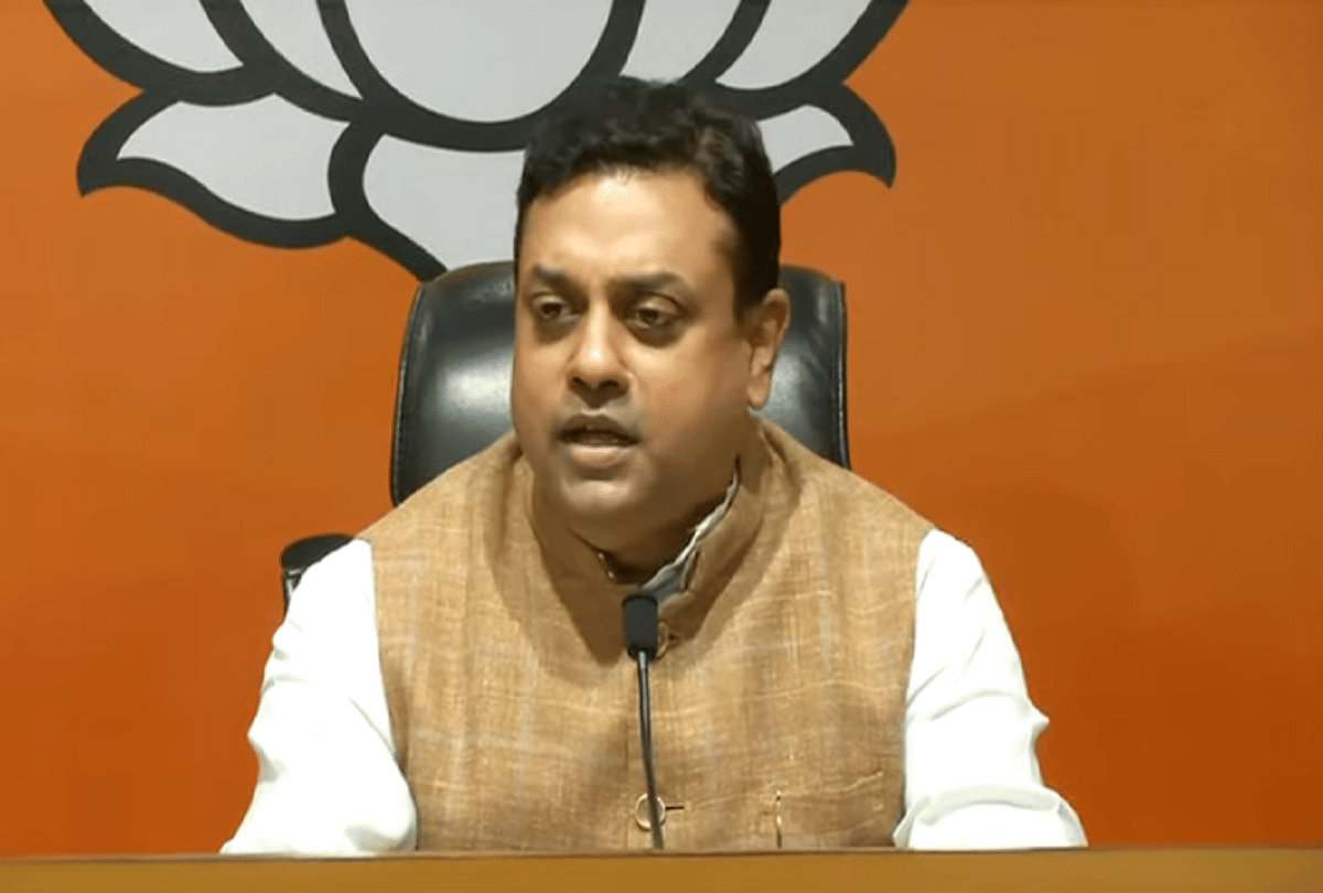 bjp national spokesperson Sambit Patra slam rahul gandhi says rahul is doing politics on vaccination