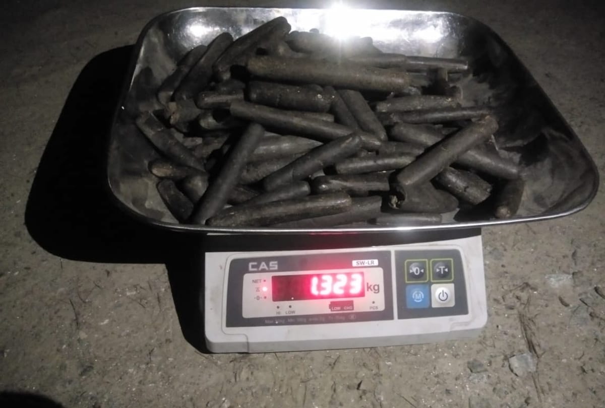 Youth arrested with one and a half kilograms of charas in Dohranala kullu hp