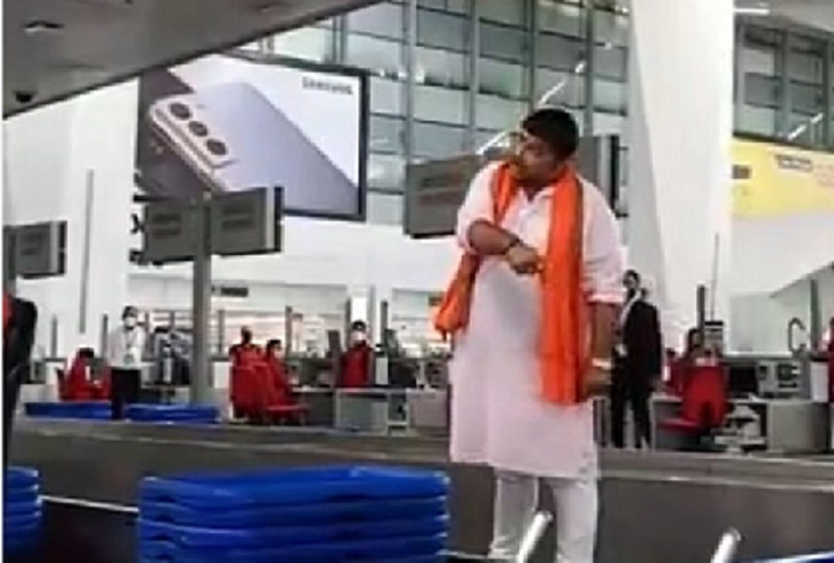 Passenger stopped from boarding the plane at IGI Airport for not having RT-PCR report